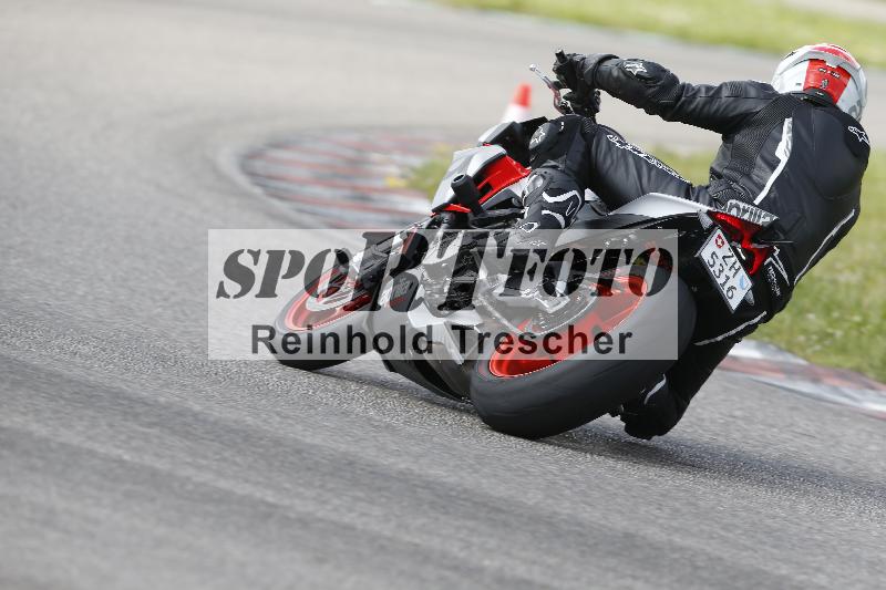 /15 13.05.2025 Max Racing ADR/Gruppe rot/22